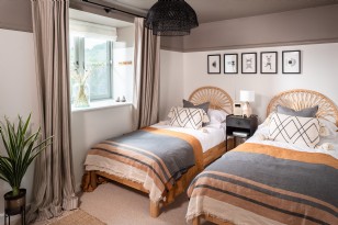 Bedroom Seven