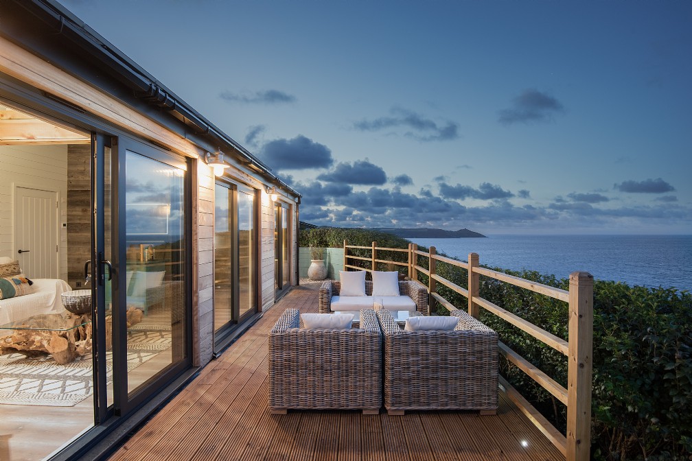 Atlanta | Luxury Self-Catering Cabin | Freathy, Whitsand Bay