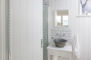 Family Shower Room