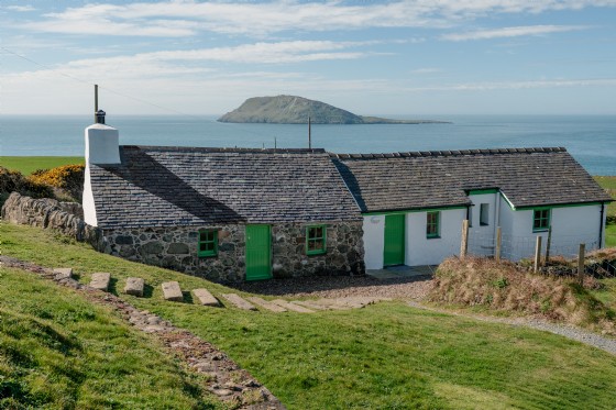 Bryn Canaid