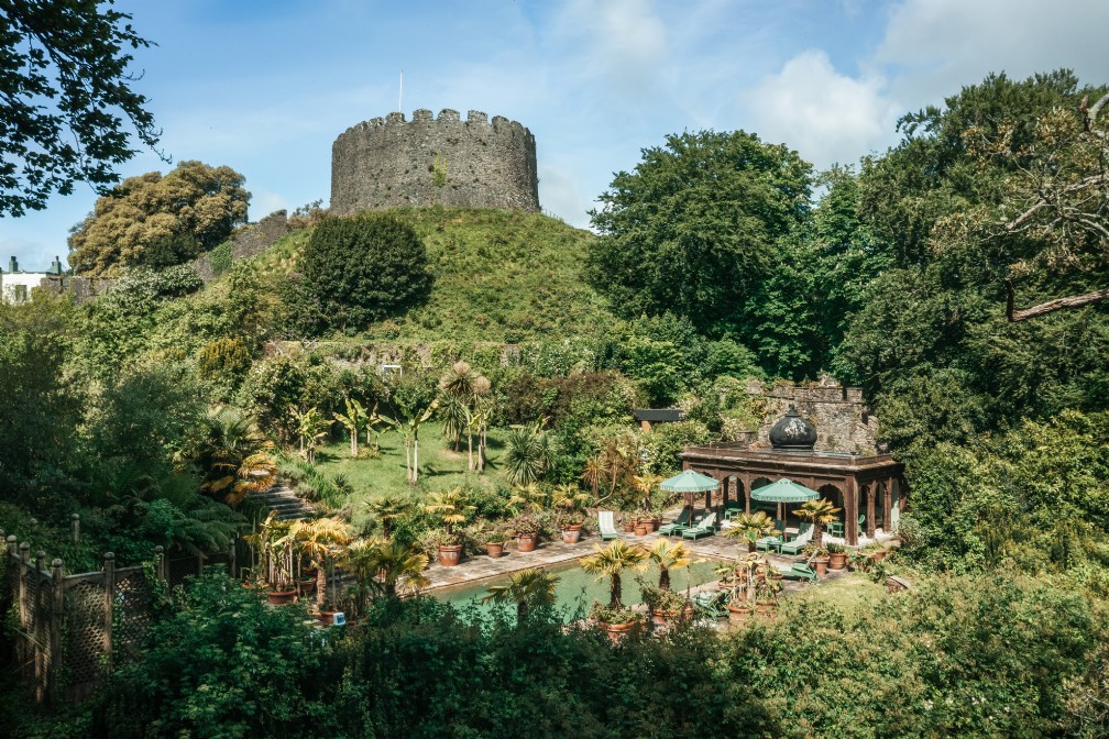 Castle Trematonia | Luxury Country Home with Pool | Cornwall