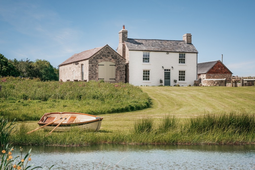 Eirianfa | Luxury Self-Catering Farmhouse | Denbighshire, Wales