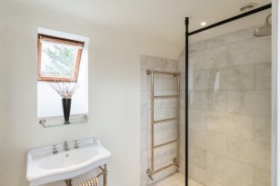Family Shower Room