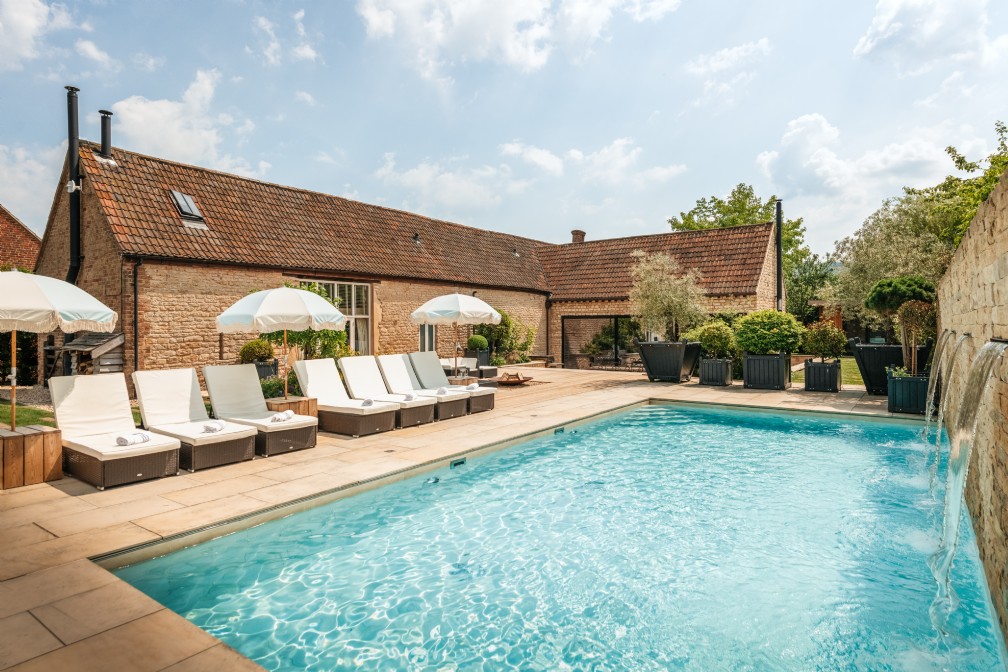 Evania | Luxury Self-Catering Holiday Home | Bentham, Cotswolds