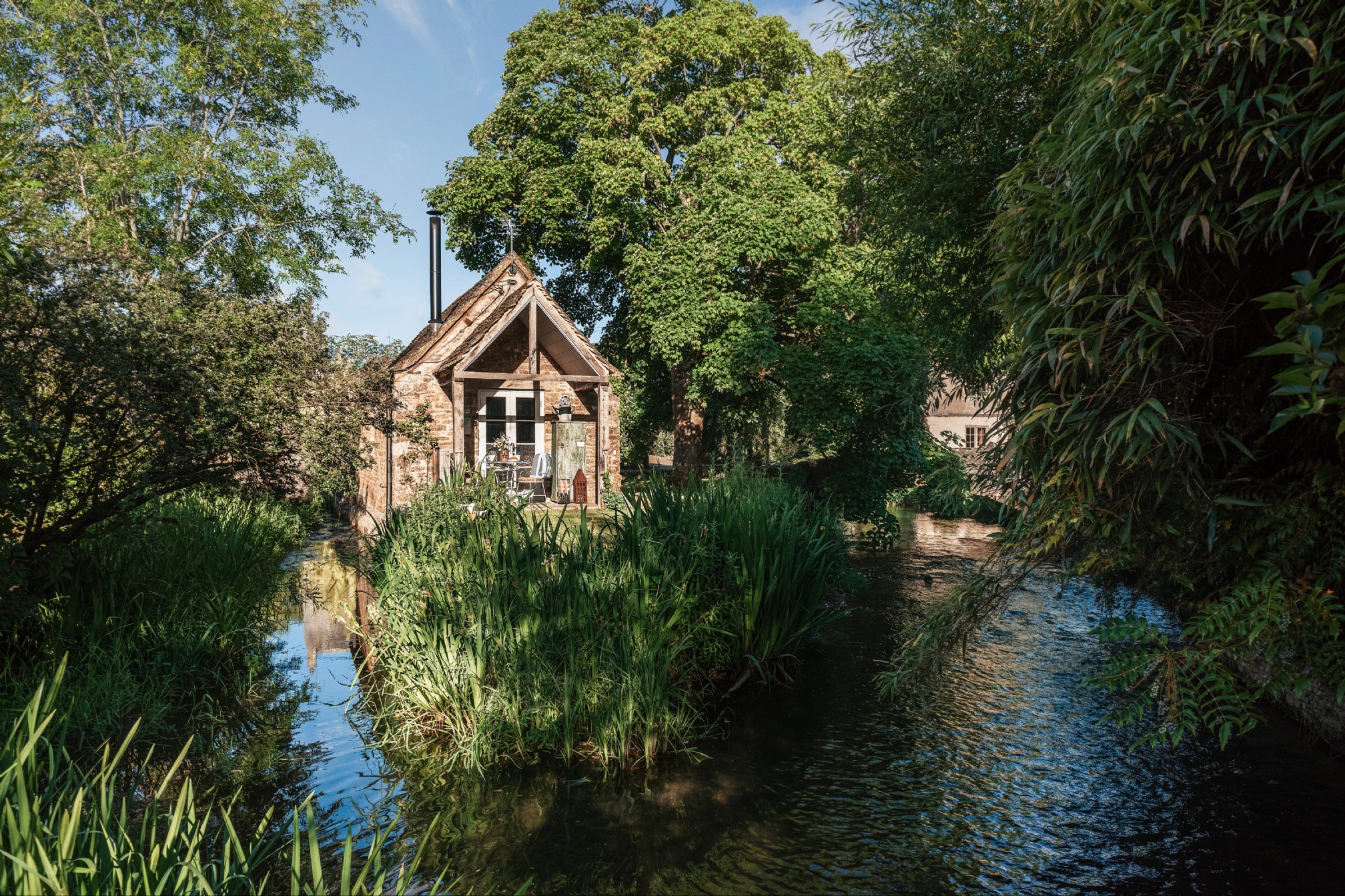 Filly Island Luxury Cottage Cirencester Cotswolds