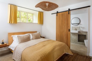 Bedroom Eight