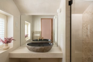 Cottage, Shower and WC