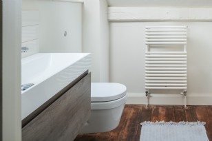 Family Shower Room