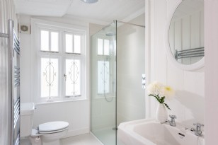 Family Shower Room