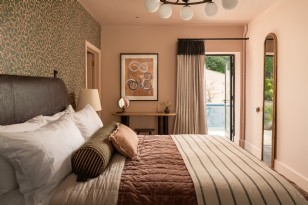 Bedroom Seven