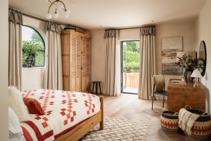 Bedroom Eight