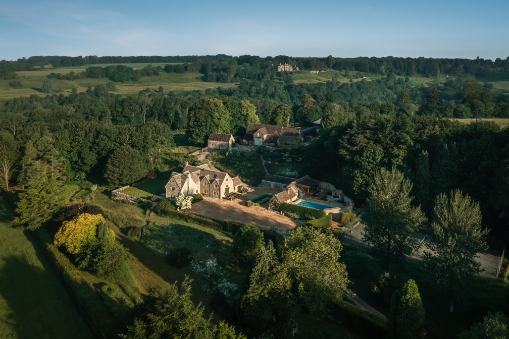 Gulliver´s Hall | Luxury Farmhouse Retreat | The Cotswolds