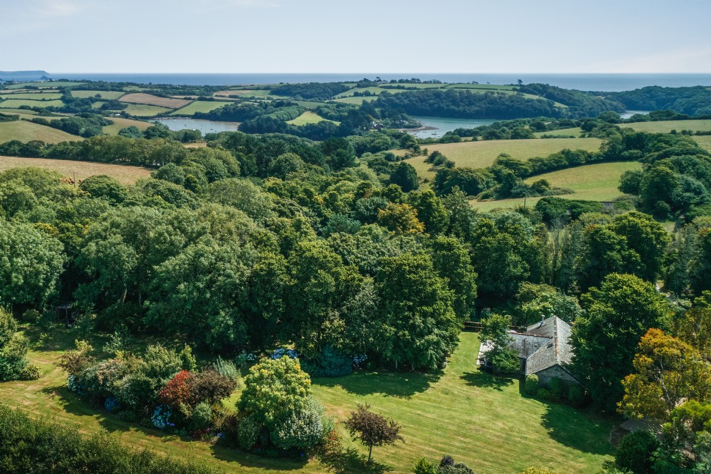 Spinnakers Luxury Self Catering Cottage St Mawes South Cornwall