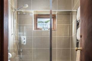 Family Shower Room