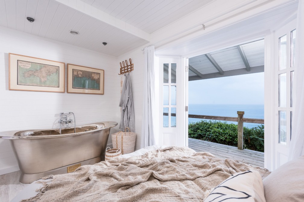 The Beach Shack | Luxury Beach House | Portwrinkle Beach, Whitsand Bay