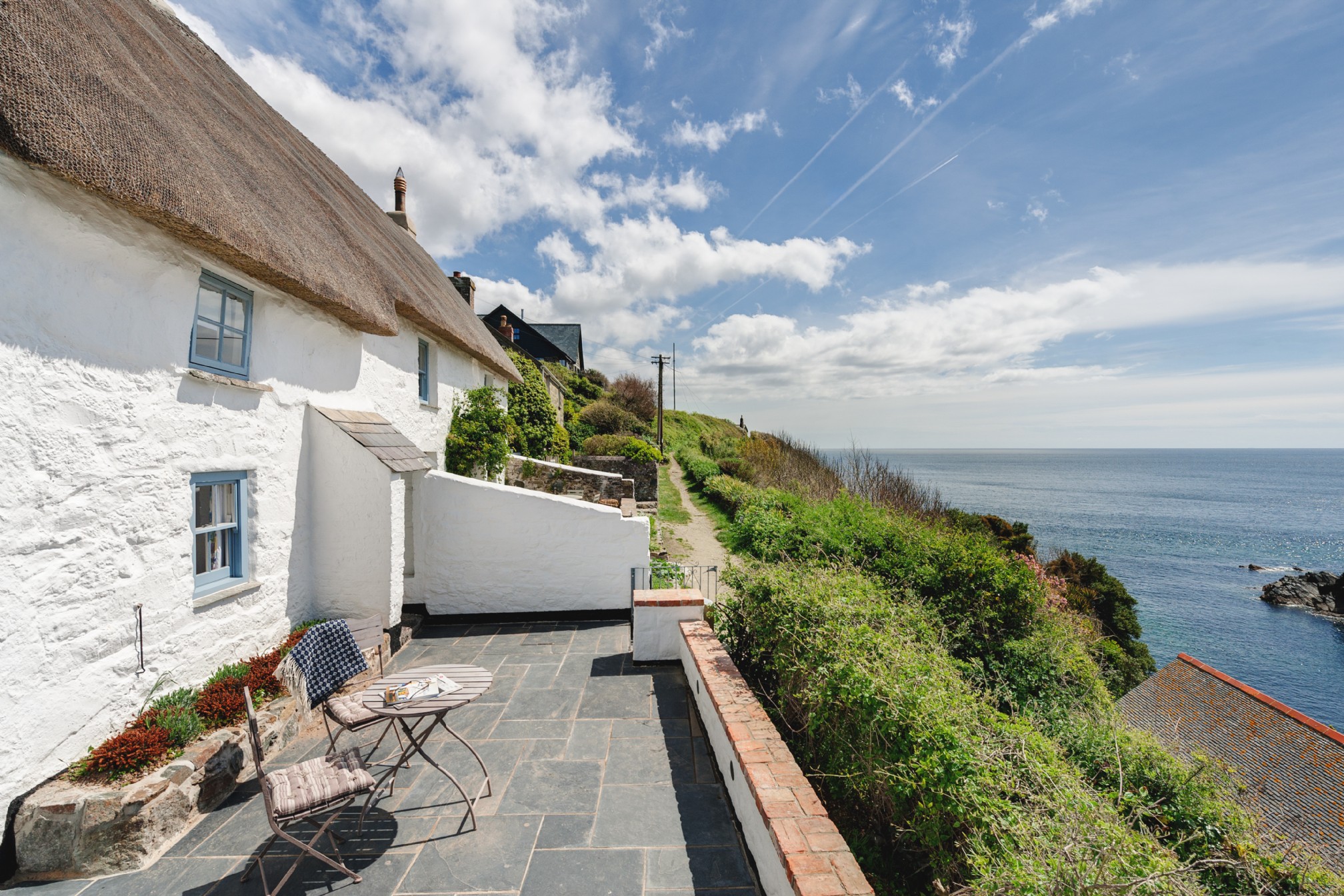 The Sea Rose Luxury Self Catering Cottage Cadgwith Cove Cornwall