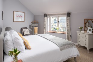 Bedroom Nine