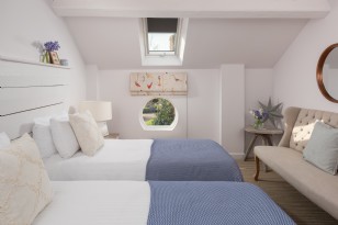 Bedroom Seven