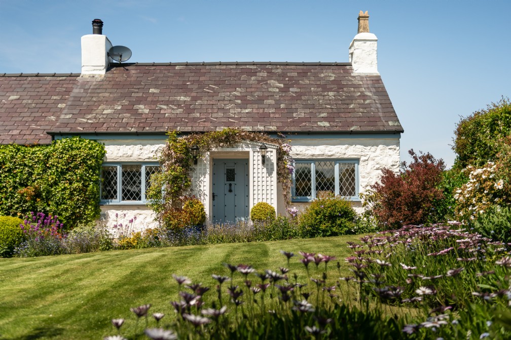 White Beach Cove | Luxury Self-Catering Cottage | Anglesey, Wales