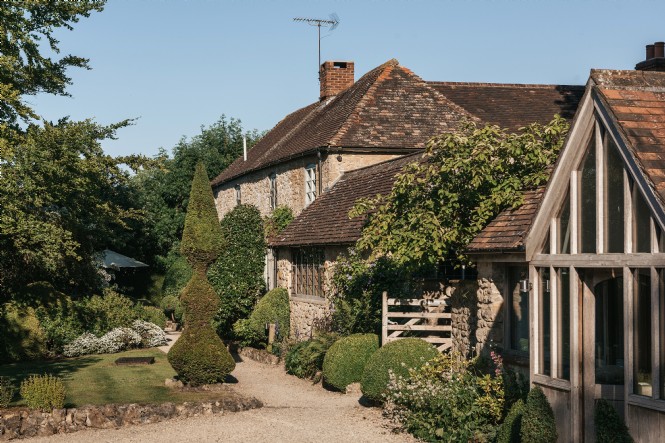 Cottage-style exteriors at this luxury home in Milborne Wick
