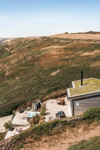 Seaglass flaunts panoramic sea views of Whitsand Bay in East Cornwall