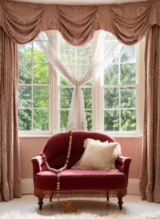 Seek out quiet corners for tranquil reflection