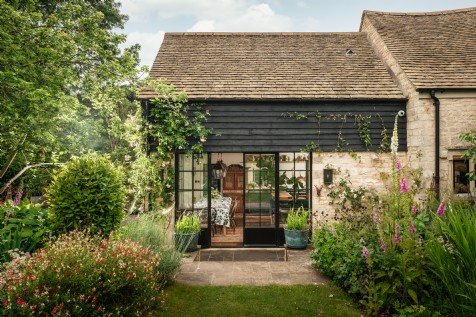 Field to fork homestays