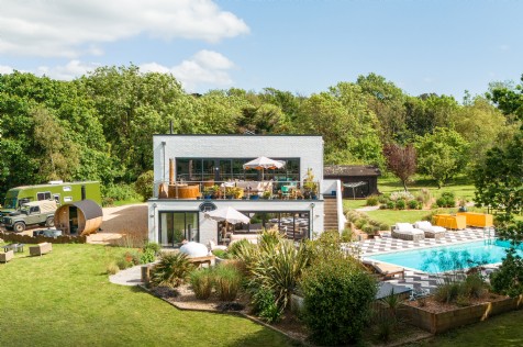 Festival at home: Where to continue the party during Glastonbury&acute;s fallow year