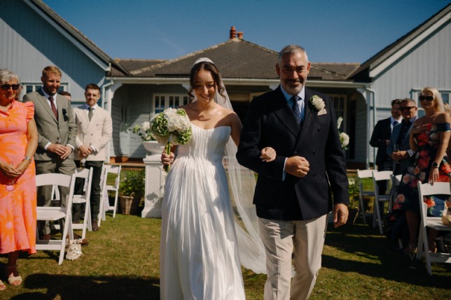 Amy and Christophe&acute;s intimate wedding at Northcott Beach House