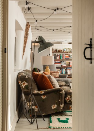 From 17th century farmhouse to modern masterpiece; a look inside The ...