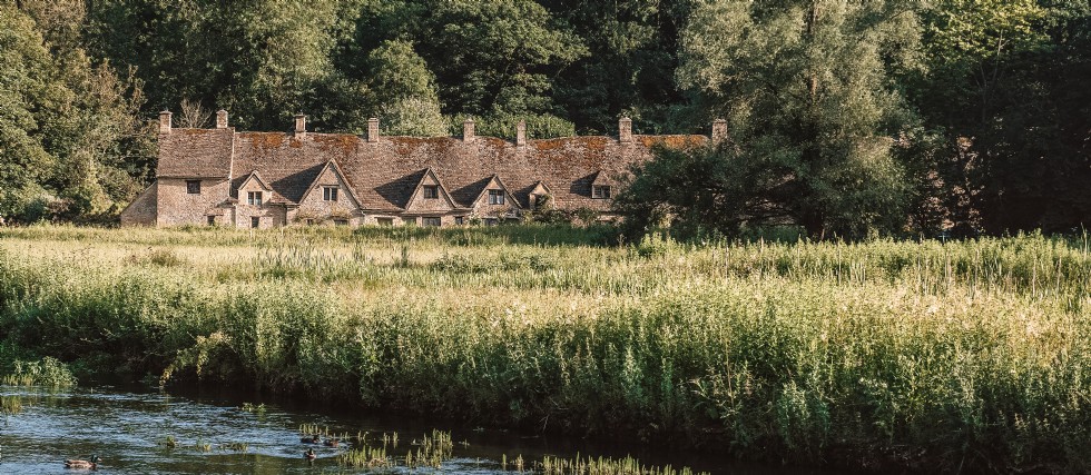 Cotswolds holiday homes for a Rivals-style break in 2026