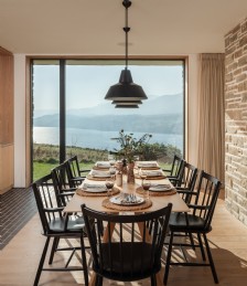 25 of the UK&rsquo;s best big houses for Christmas and New Year