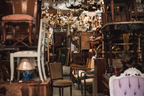 Browse the vintage shops